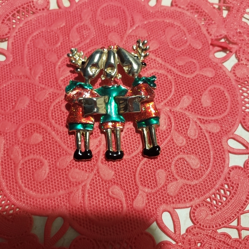 Vintage Christmas Holiday Brooch